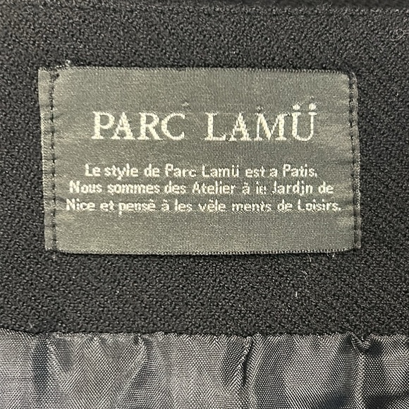 Japanese Designer Chic Embroidered Pleated Scalloped Edge A-Line 100% Wool Skirt - Picture 6 of 7